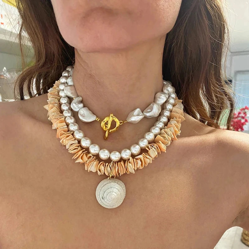 FCP Natural Conch Pendant Shell Necklace - flowerchildpeople Clothing Co